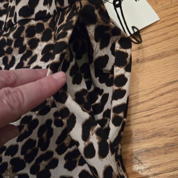 Jules and Leopold Pull On Ankle Length, Slim Pants, Size Small - Picture 4 of 6